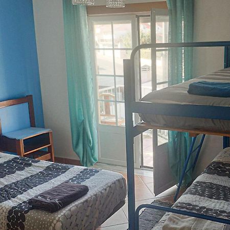 Cloud To Chill Surfhouse Baleal Vandrerhjem Ferrel  Eksteriør bilde