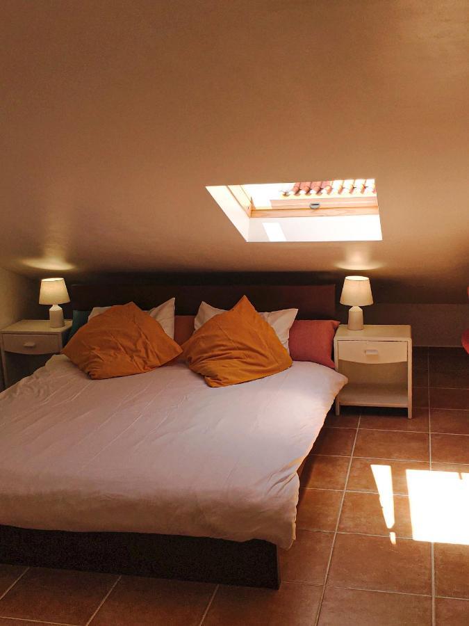 Cloud To Chill Surfhouse Baleal Vandrerhjem Ferrel  Eksteriør bilde